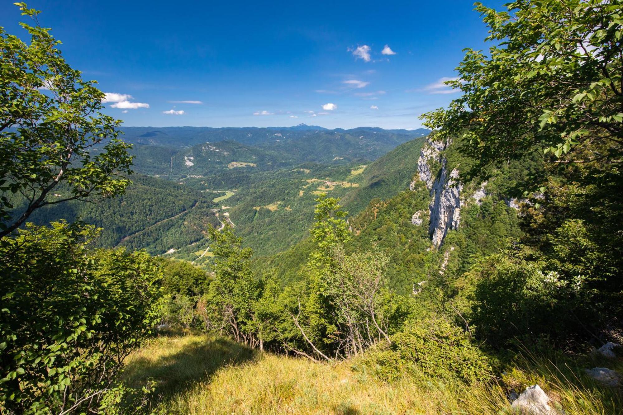 Hotel Kovac Osilnica エクステリア 写真