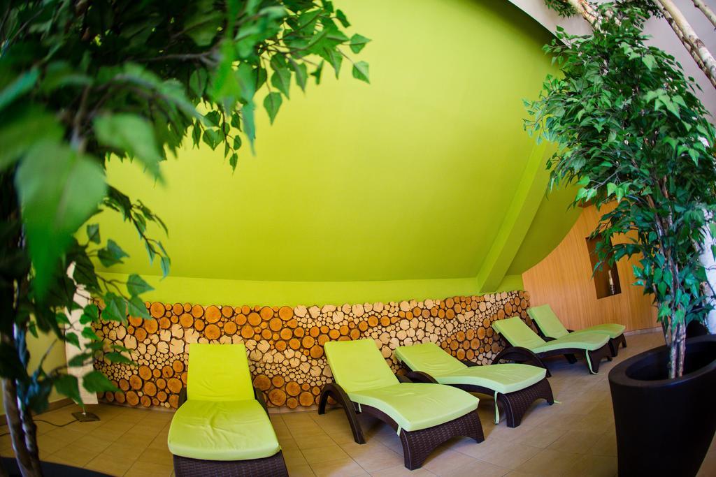 Hotel Kovac Osilnica エクステリア 写真