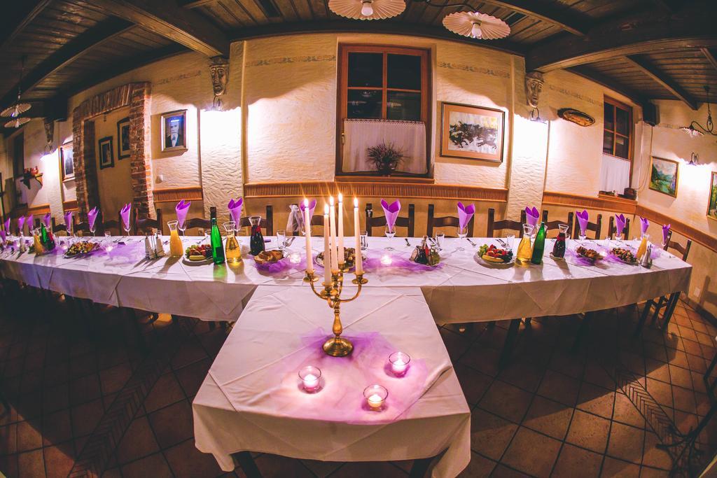 Hotel Kovac Osilnica エクステリア 写真