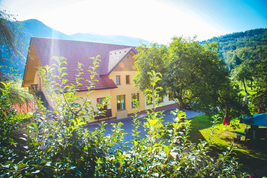 Hotel Kovac Osilnica エクステリア 写真